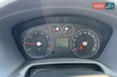Хетчбек Ford Fusion 2006 в 