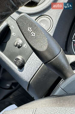 Хетчбек Ford Fusion 2010 в 