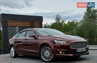 Седан Ford Fusion 2015 в 