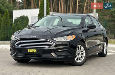 Седан Ford Fusion 2017 в 