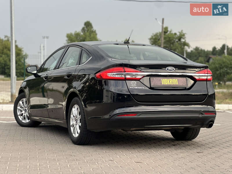 Седан Ford Fusion 2017 в Києві