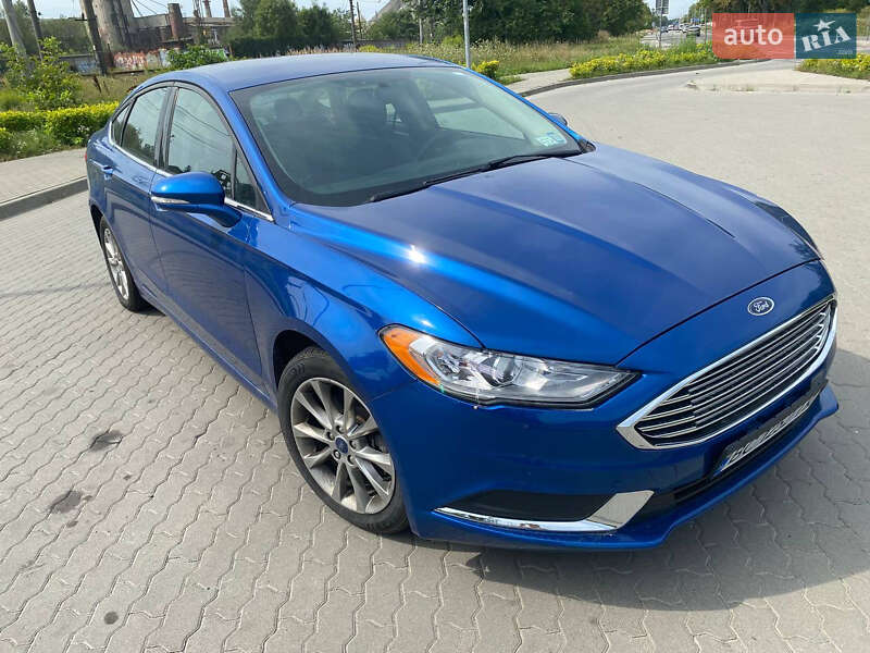 Седан Ford Fusion 2017 в Львове