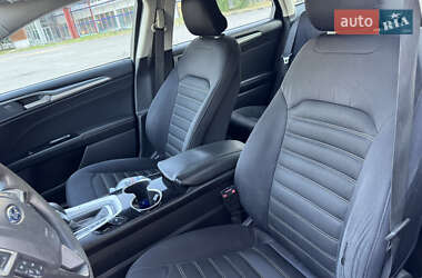 Седан Ford Fusion 2014 в 