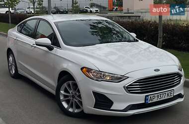 Седан Ford Fusion 2019 в Дніпрі