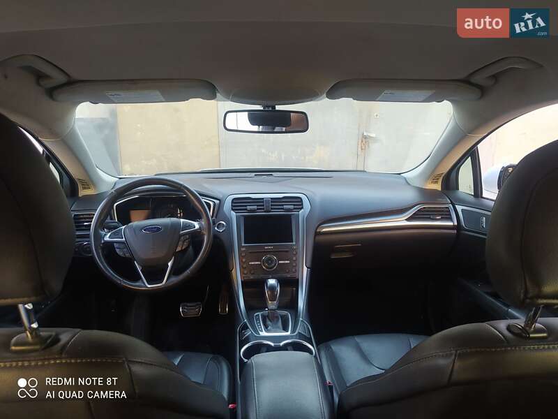 Седан Ford Fusion 2015 в Києві