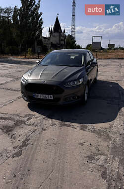 Седан Ford Fusion 2013 в 