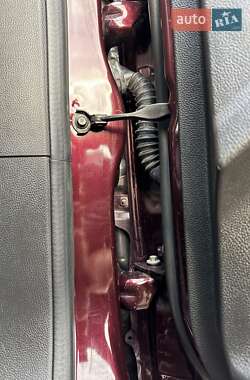 Седан Ford Fusion 2013 в 