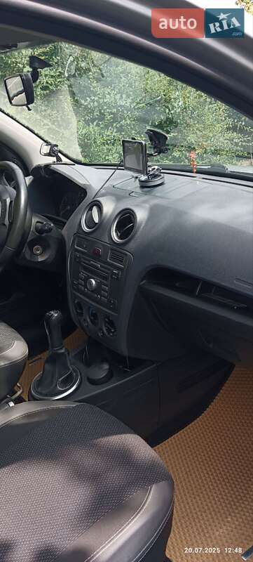 Хетчбек Ford Fusion 2011 в Козятині