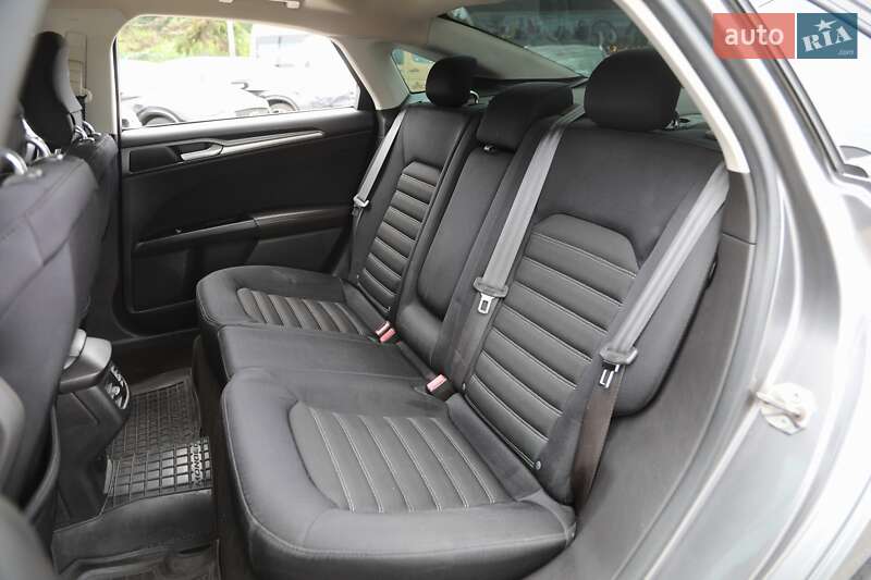 Седан Ford Fusion 2012 в Харькове