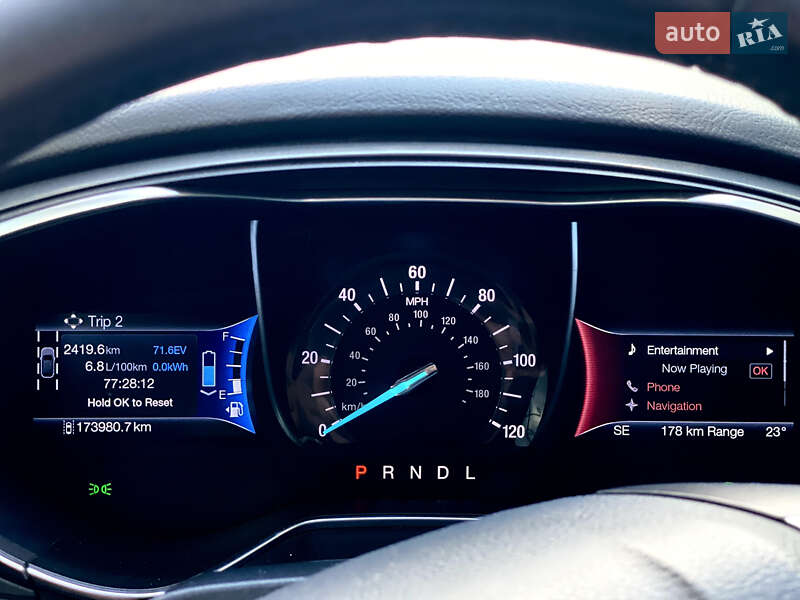 Седан Ford Fusion 2015 в Полтаве