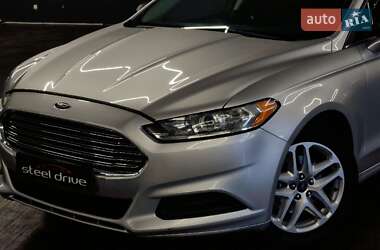 Седан Ford Fusion 2014 в 