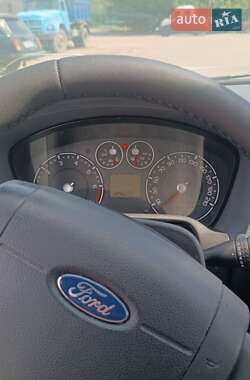 Хэтчбек Ford Fusion 2007 в 