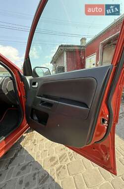 Хэтчбек Ford Fusion 2008 в 