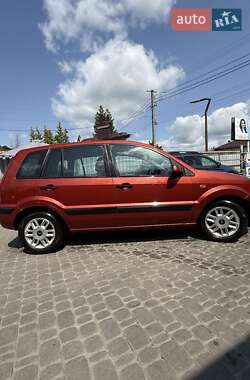 Хэтчбек Ford Fusion 2008 в Львове