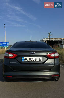 Седан Ford Fusion 2014 в Ужгороде
