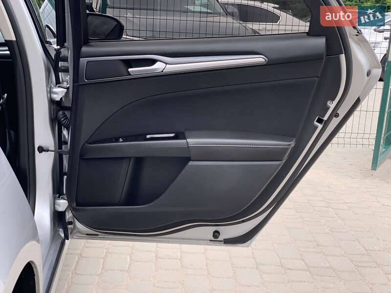 Седан Ford Fusion 2015 в Бердичеве