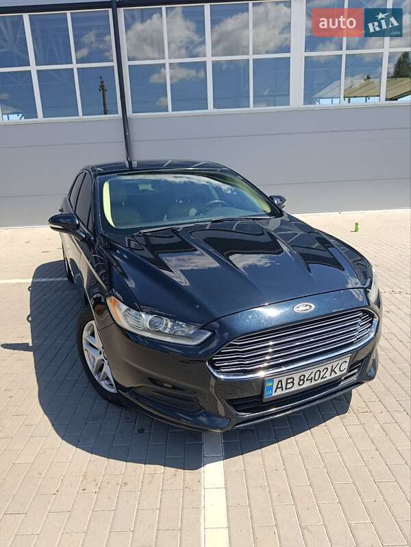 Седан Ford Fusion 2014 в 