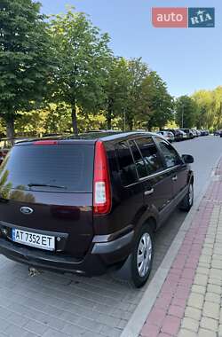 Хэтчбек Ford Fusion 2010 в 