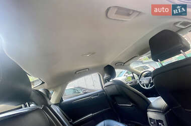 Седан Ford Fusion 2017 в 
