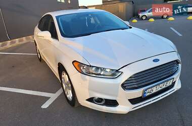 Ford Fusion 2015