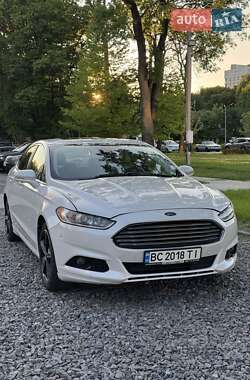Седан Ford Fusion 2014 в Львове
