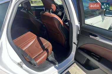 Седан Ford Fusion 2014 в 