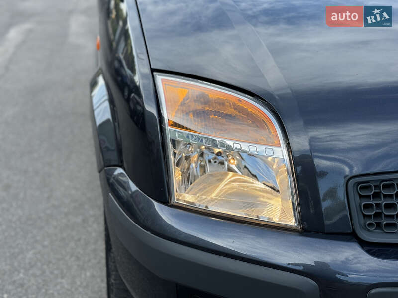 Хэтчбек Ford Fusion 2006 в Чернигове