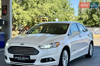 Седан Ford Fusion 2012 в 