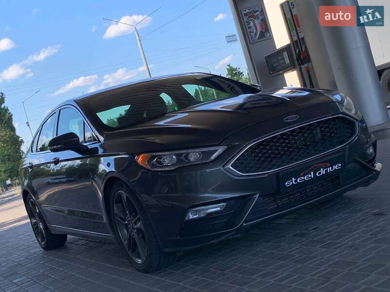 Ford Fusion 2017