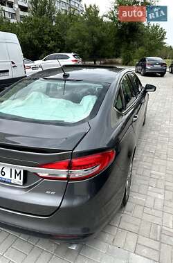 Седан Ford Fusion 2016 в 