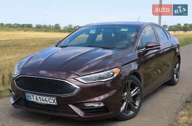 Седан Ford Fusion 2017 в 