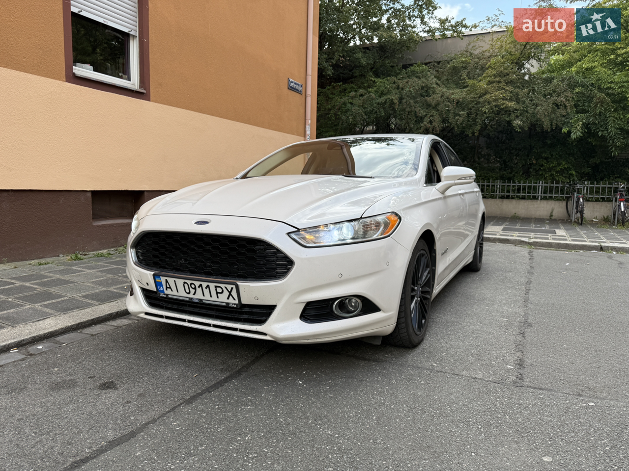 2011 Ford Fusion - мініатюра 13