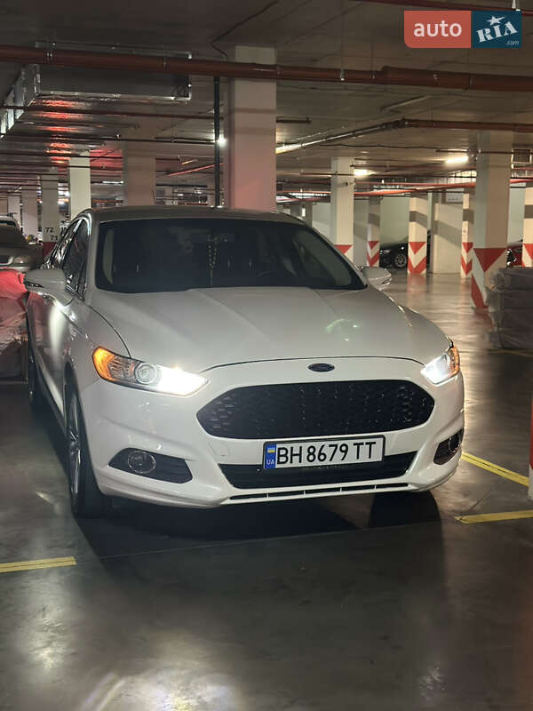 Седан Ford Fusion 2015 в Одессе