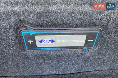 Седан Ford Fusion 2015 в 