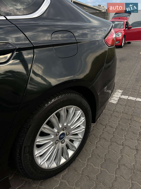 Седан Ford Fusion 2013 в Одессе