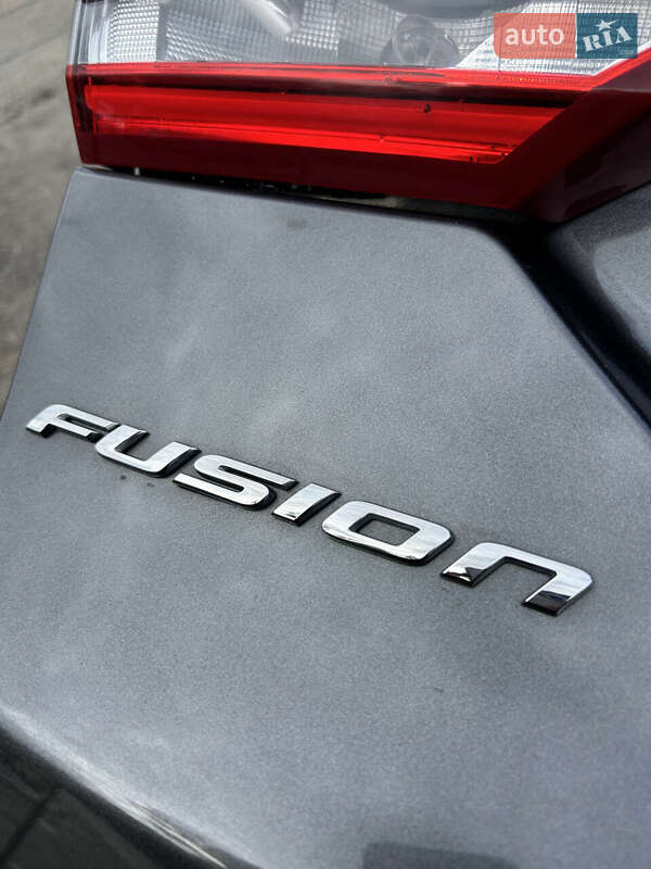 Седан Ford Fusion 2018 в Сумах