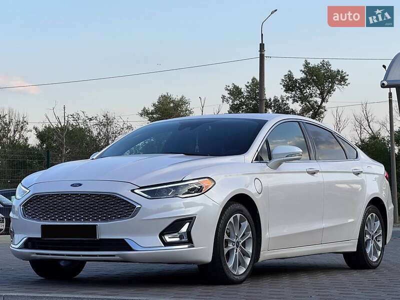 Седан Ford Fusion 2019 в Запорожье