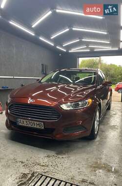 Ford Fusion 2015