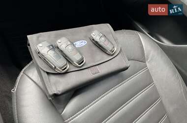 Седан Ford Fusion 2015 в 