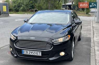 Седан Ford Fusion 2015 в 