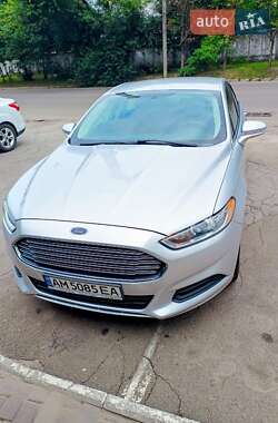 Ford Fusion 2015