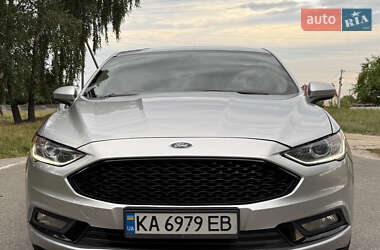 Седан Ford Fusion 2017 в 