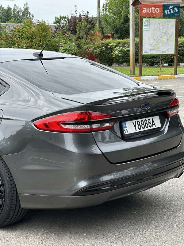 Седан Ford Fusion 2016 в Киеве