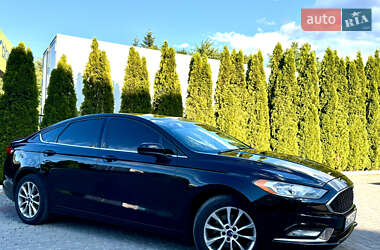 Седан Ford Fusion 2016 в 