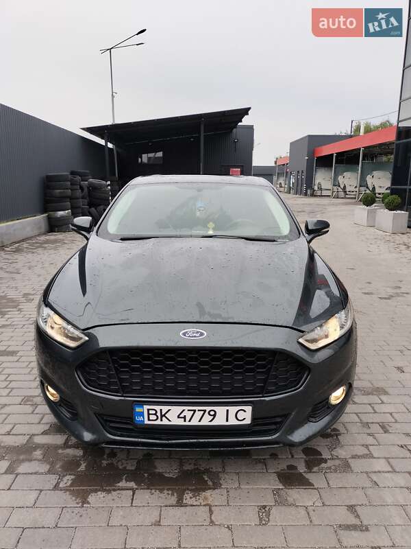Ford Fusion 2014