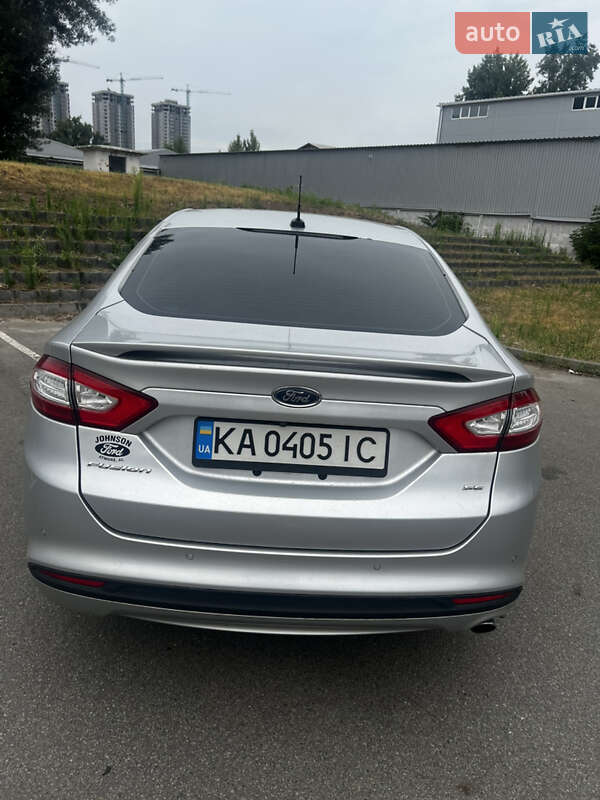 Седан Ford Fusion 2015 в Киеве