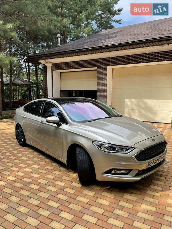 Седан Ford Fusion 2017 в Киеве