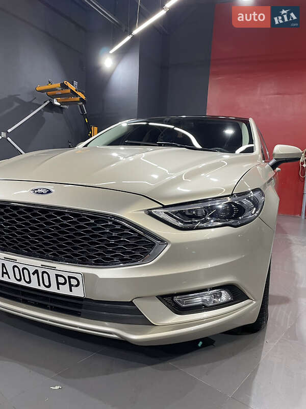 Седан Ford Fusion 2017 в Киеве