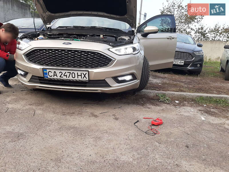 Седан Ford Fusion 2017 в Киеве