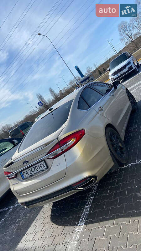 Седан Ford Fusion 2017 в Киеве